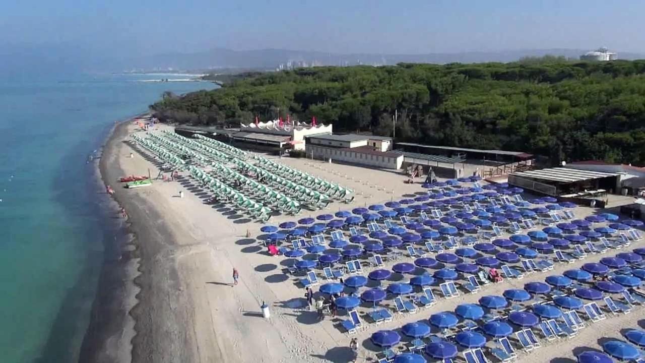 Vada Villetta A 300 Mt Dal Mare 8 Posti Letto Exterior foto